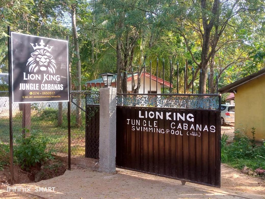 Lion King Jungle Cabanas Sigiriya Ngoại thất bức ảnh